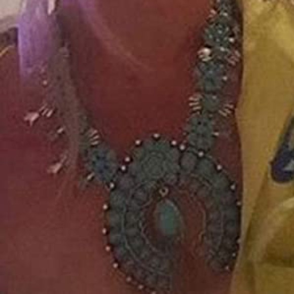 🔥 RESTOCKED! 🔥 Vintage Style Squash Blossom Statement Necklace - Picture 8 of 14